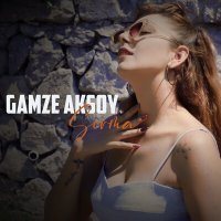 Скачать песню Gamze Aksoy - Sorma
