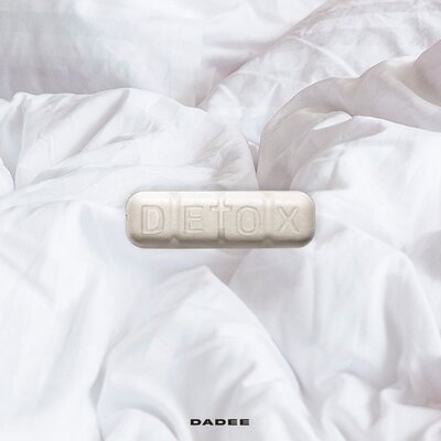 Постер песни DaDee - Detox