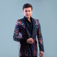 Скачать песню Нурсултан Нурбердиев - Сені Іздеймін