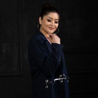 Скачать песню Алтынай Асанбекова - Айтайынбы