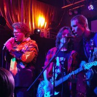 Скачать песню Сытный Рынок - Песня о ней