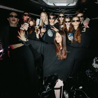 Скачать песню Ксения Куприкова - Тусовка