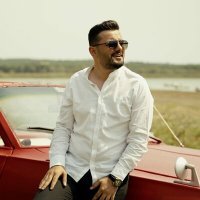 Скачать песню Emre Genç - Bana Kalsa