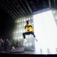 Скачать песню Darin - Step Up