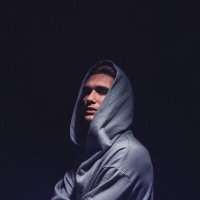 Скачать песню Addemy - Домино