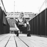 Скачать песню Kaatee - ХЬЮСТОН