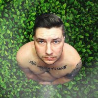 Скачать песню Влад Криц - Вниз катится