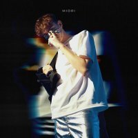 Скачать песню MIDRI - Гравитация