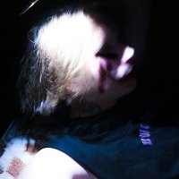 Скачать песню Hoodies - DIRECT